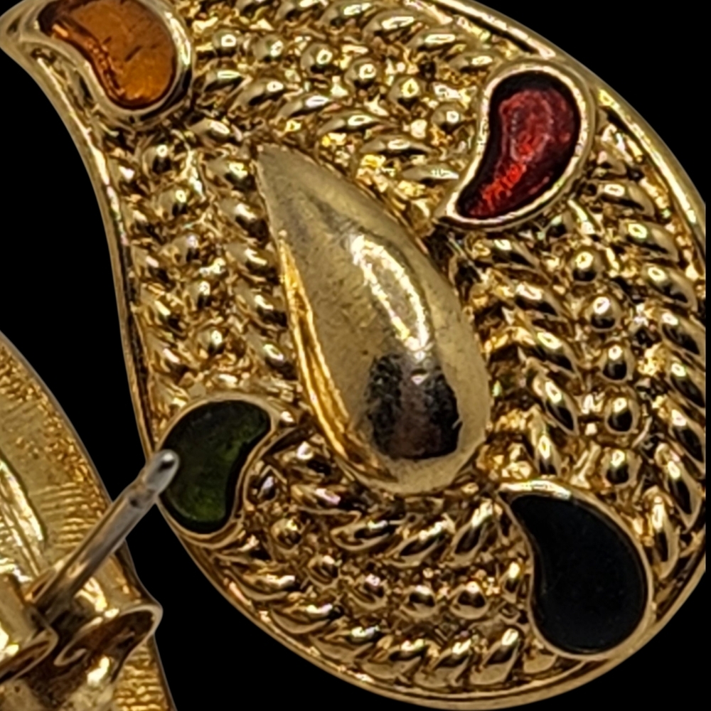 Avon Womens Vintage Gold Tone Teardrop Earrings with Emeral Multicolor Accents - Picture 6 of 7
